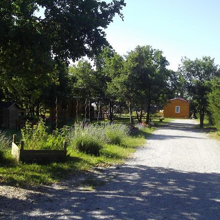 Chalet 2 Pers. + Bebe Montolieu Zewnętrze zdjęcie