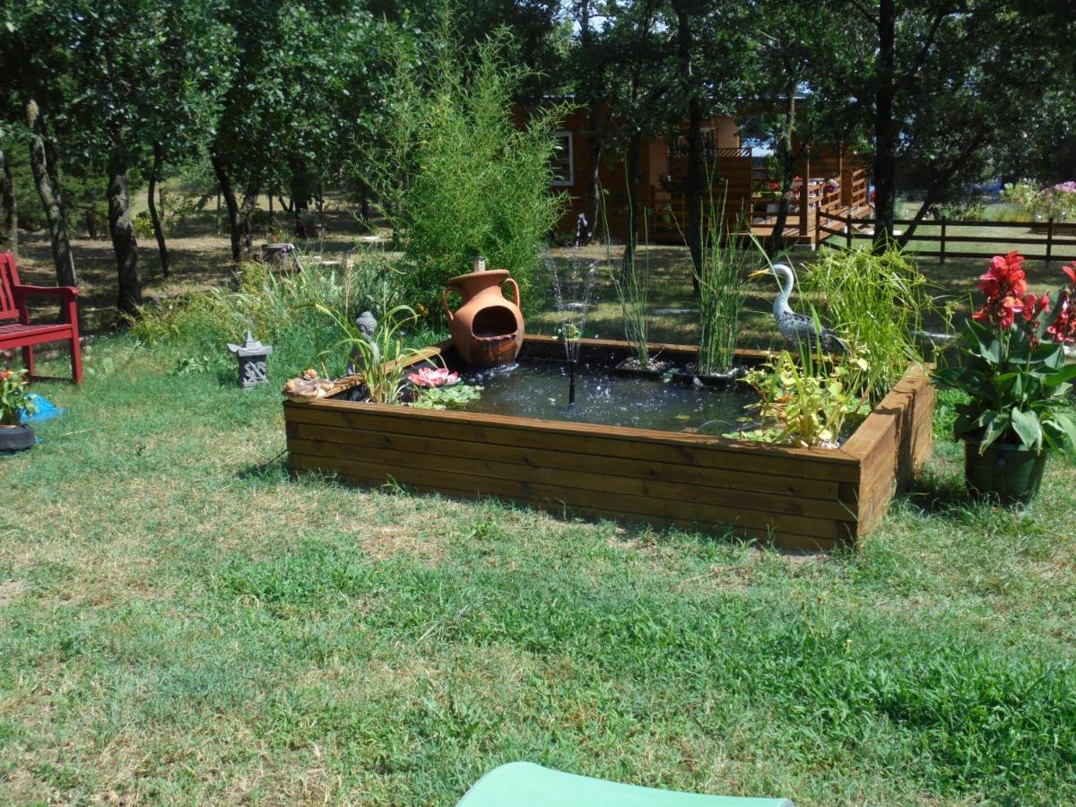 Chalet 2 Pers. + Bebe Montolieu Zewnętrze zdjęcie