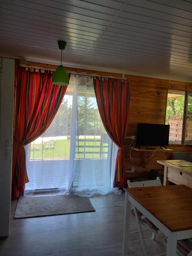 Chalet 2 Pers. + Bebe Montolieu Zewnętrze zdjęcie